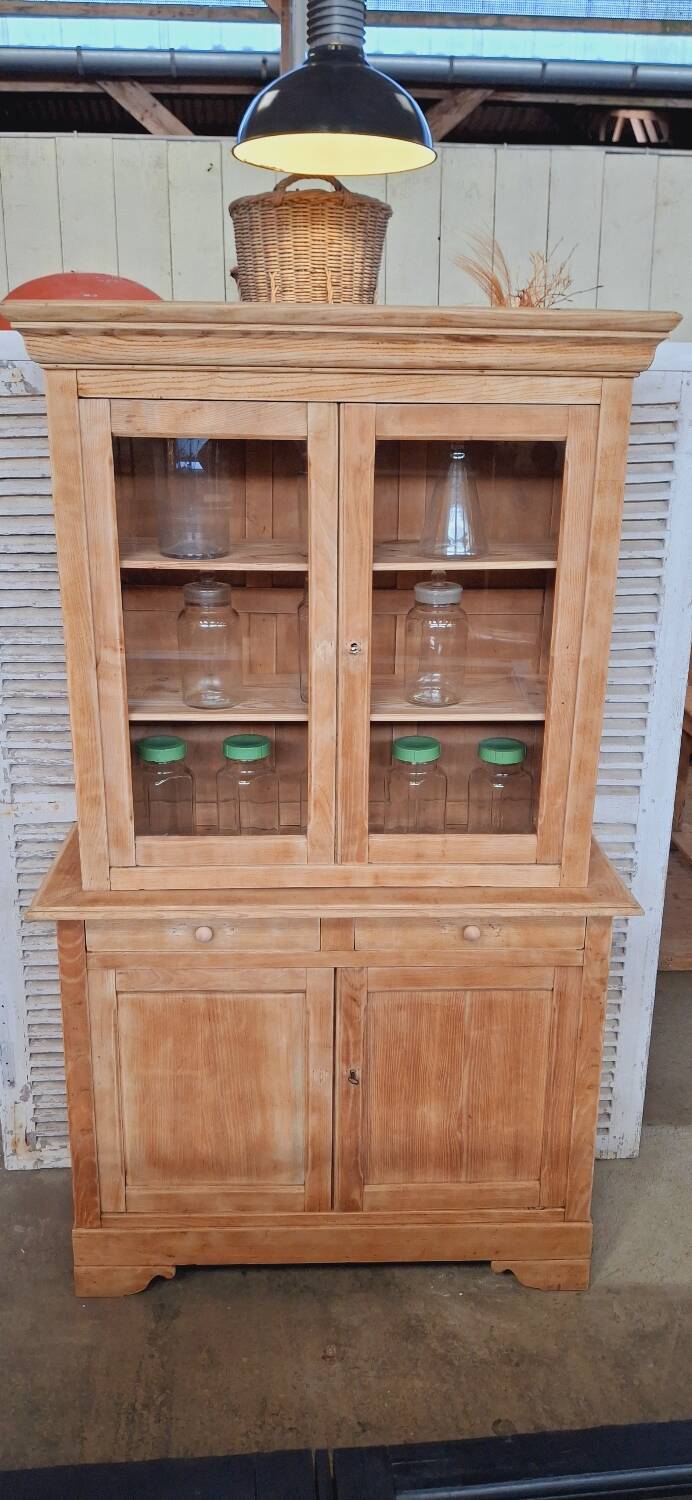Two-piece glass-fronted buffet