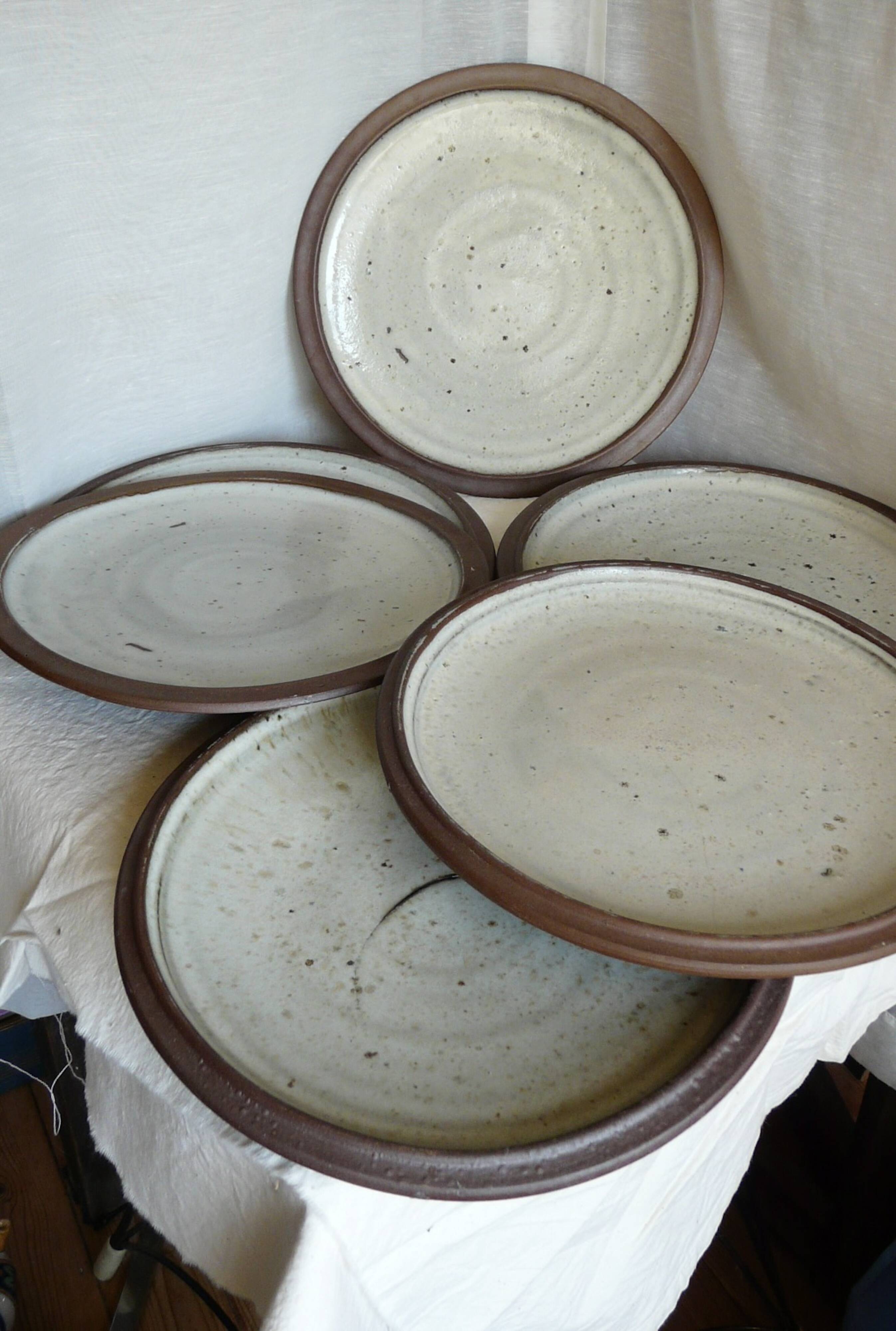 Set of 6 vintage pyrite stoneware plates and dish 1970-80