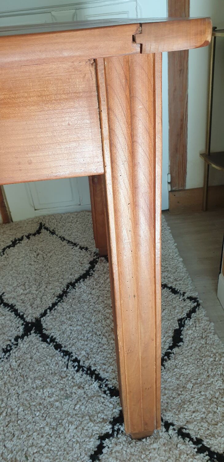 Art deco dining table