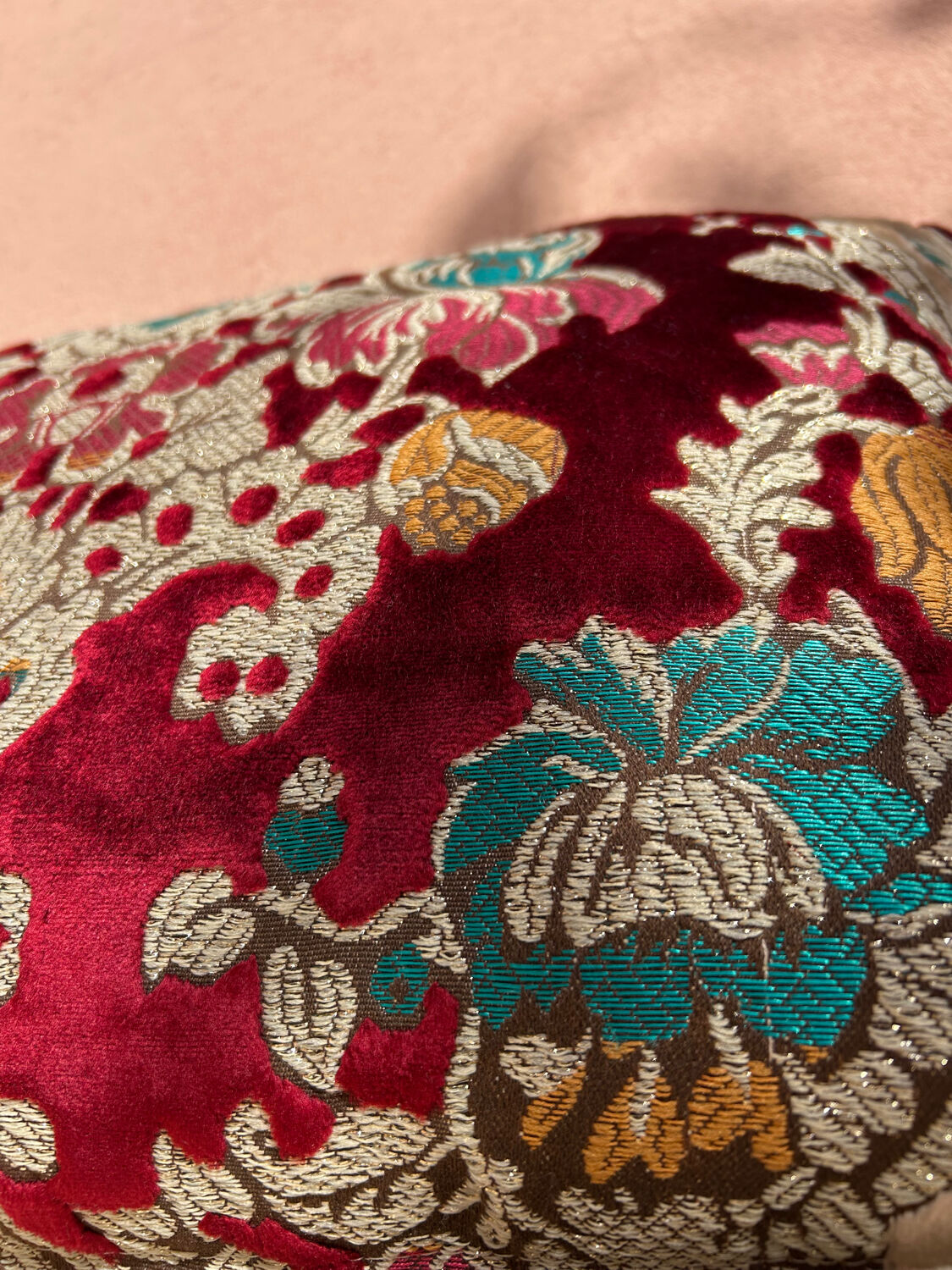 Velvet cushion 40x60cm