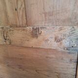 Une très jolie bonnetière ancienne