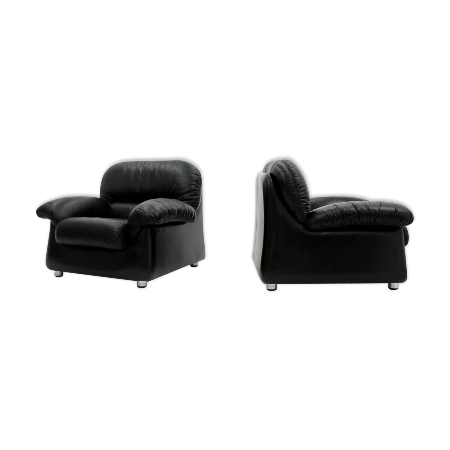 Sormani black leather vintage armchairs 1970s