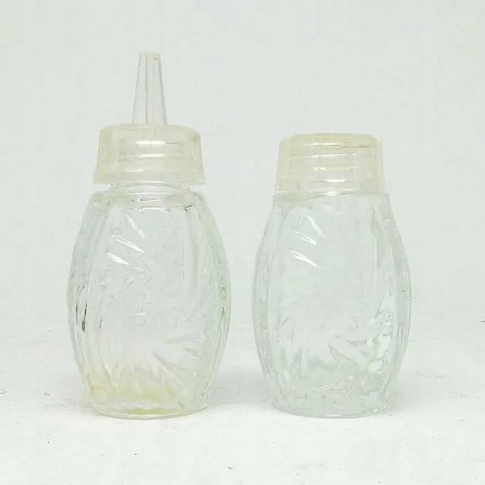 I6e salt and pepper shaker new look prl