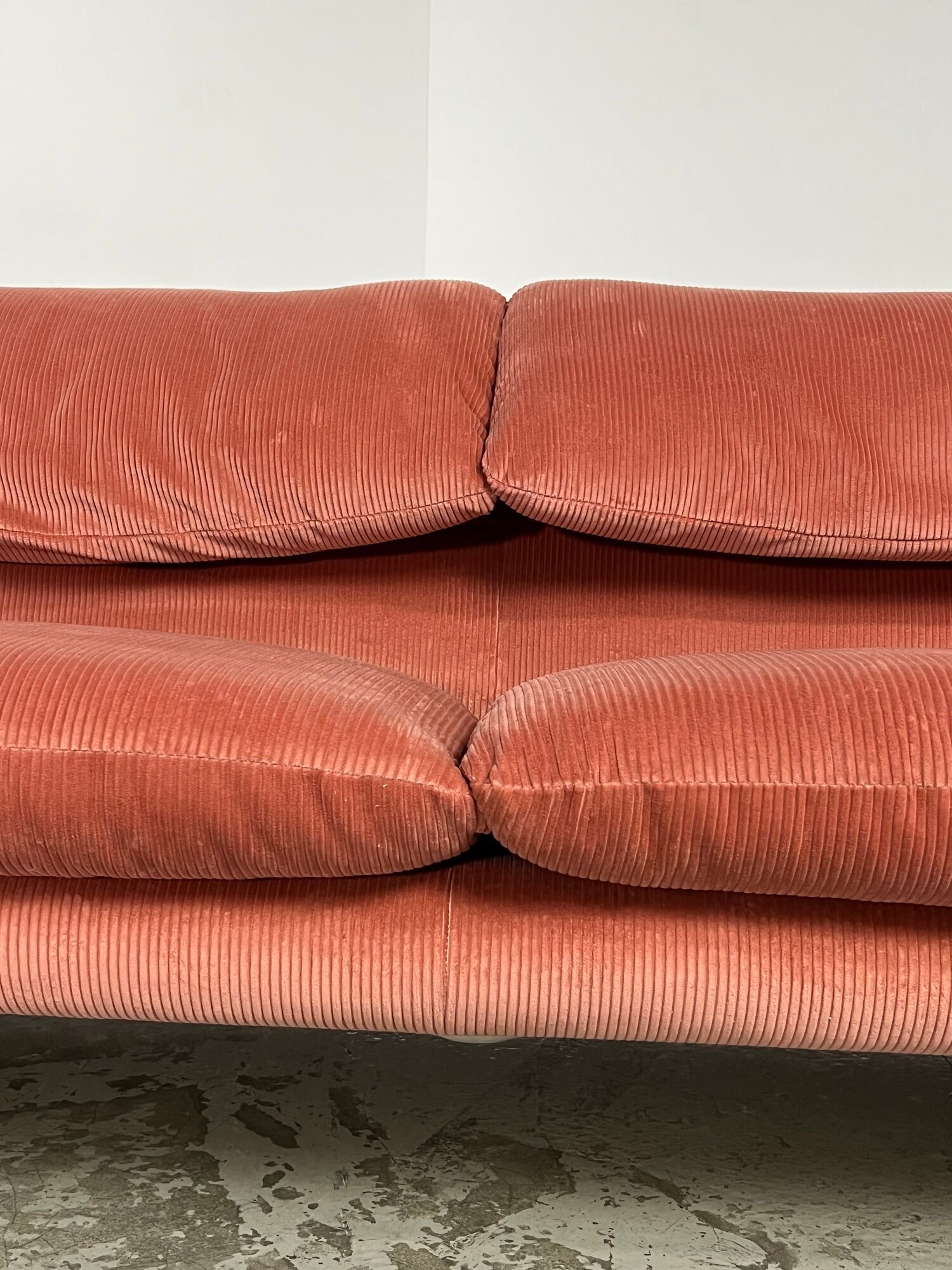 Maralunga sofa by Vico Magistretti for Cassina Italy 1973