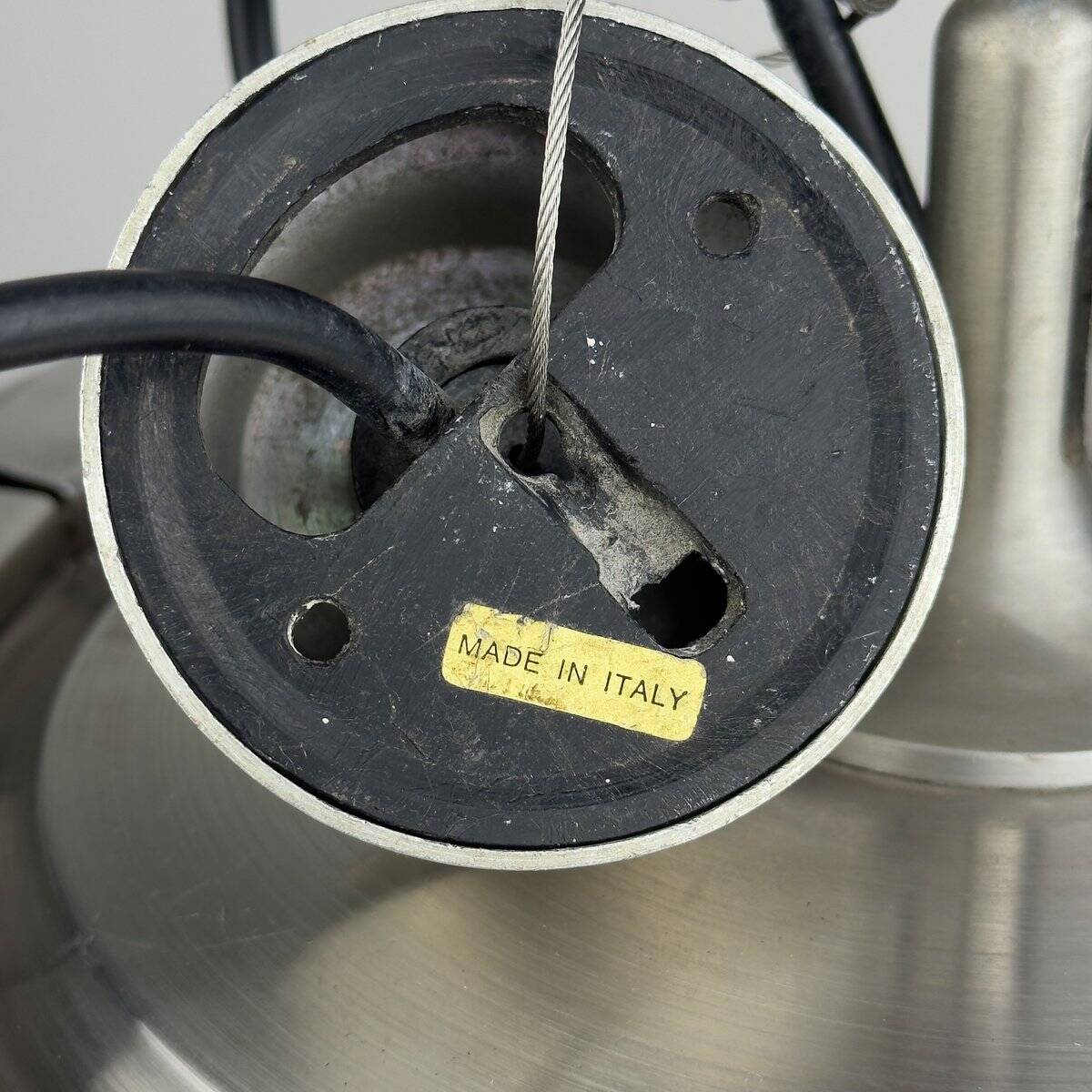 Vintage metal pendant attributed to Elio Martinelli for Martinelli Luce, Italy, 1960s.