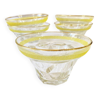 Set of 5 glass dessert cups