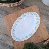 Yellow and blue dish from L'Amandinoise