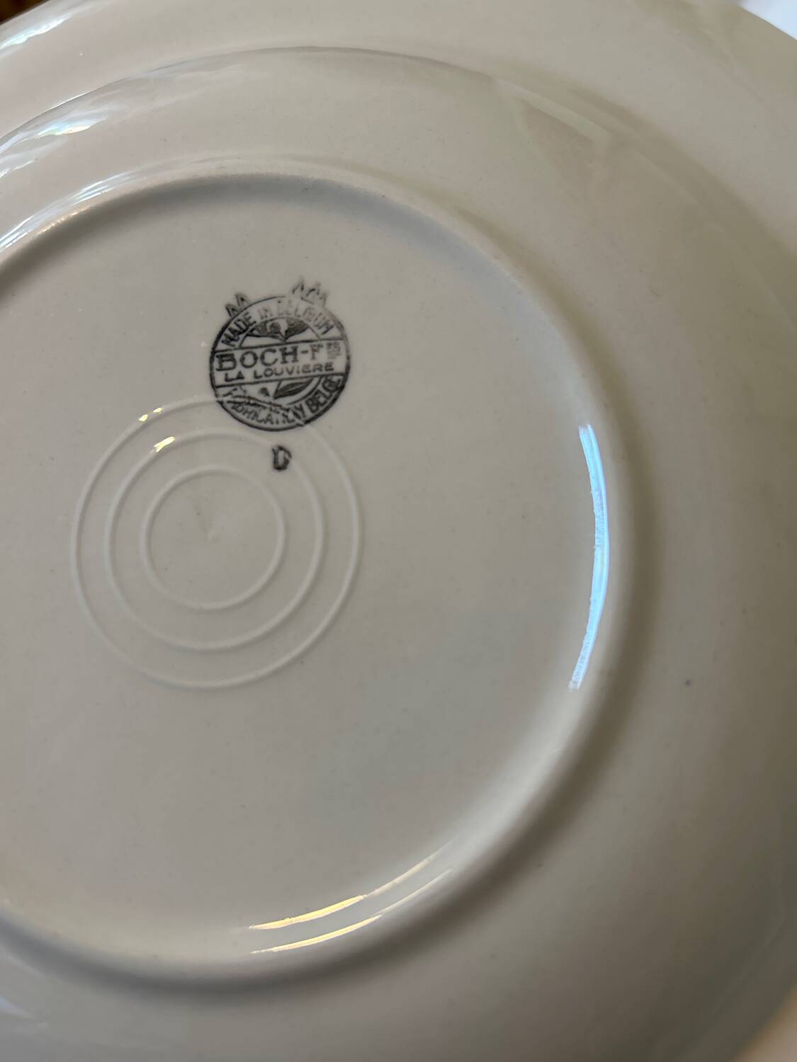 Set of 10 Boch La Louvière soup plates