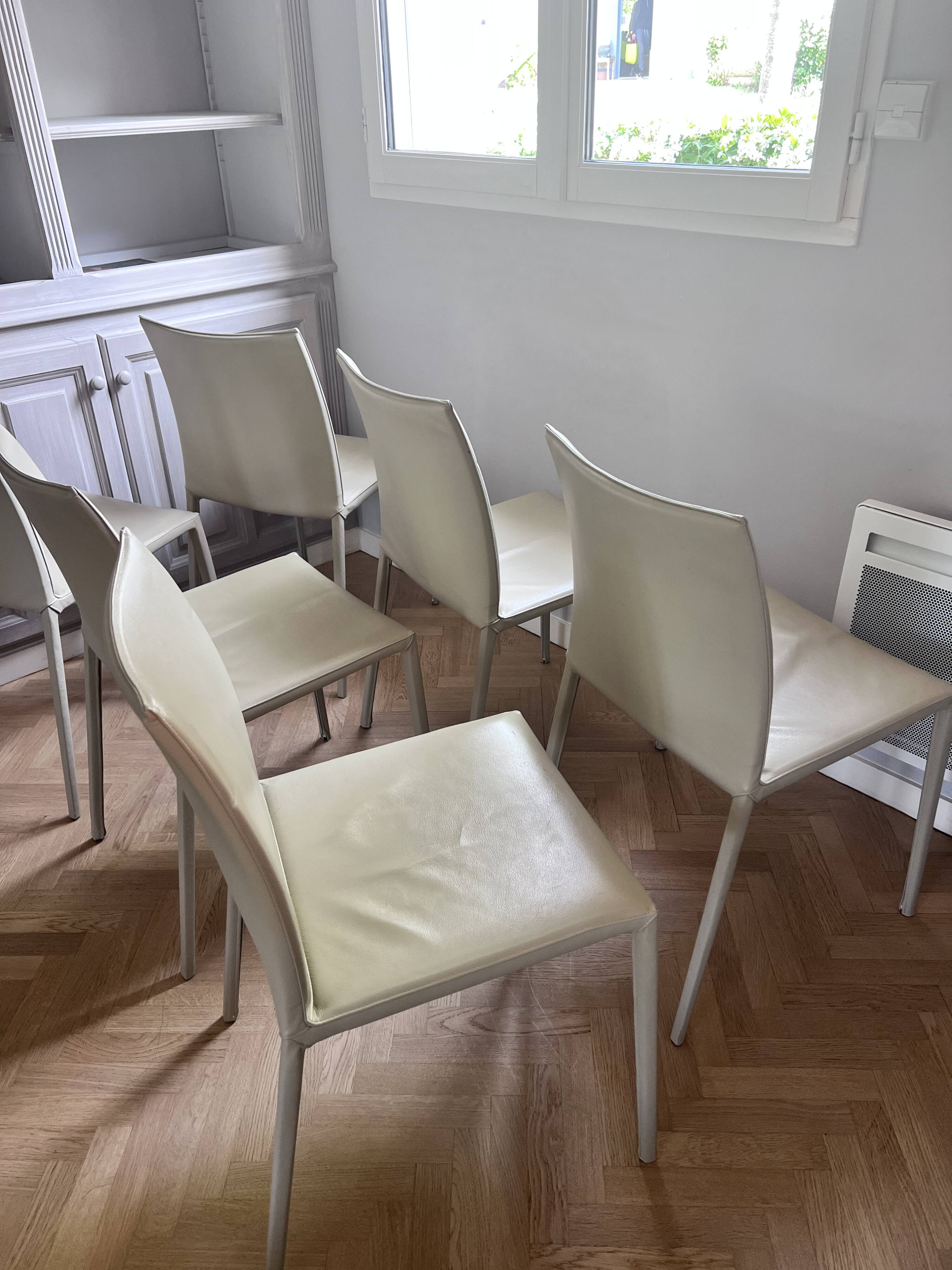Set of 6 Zanotta LEA chairs in white leather (Roberto Barbieri)