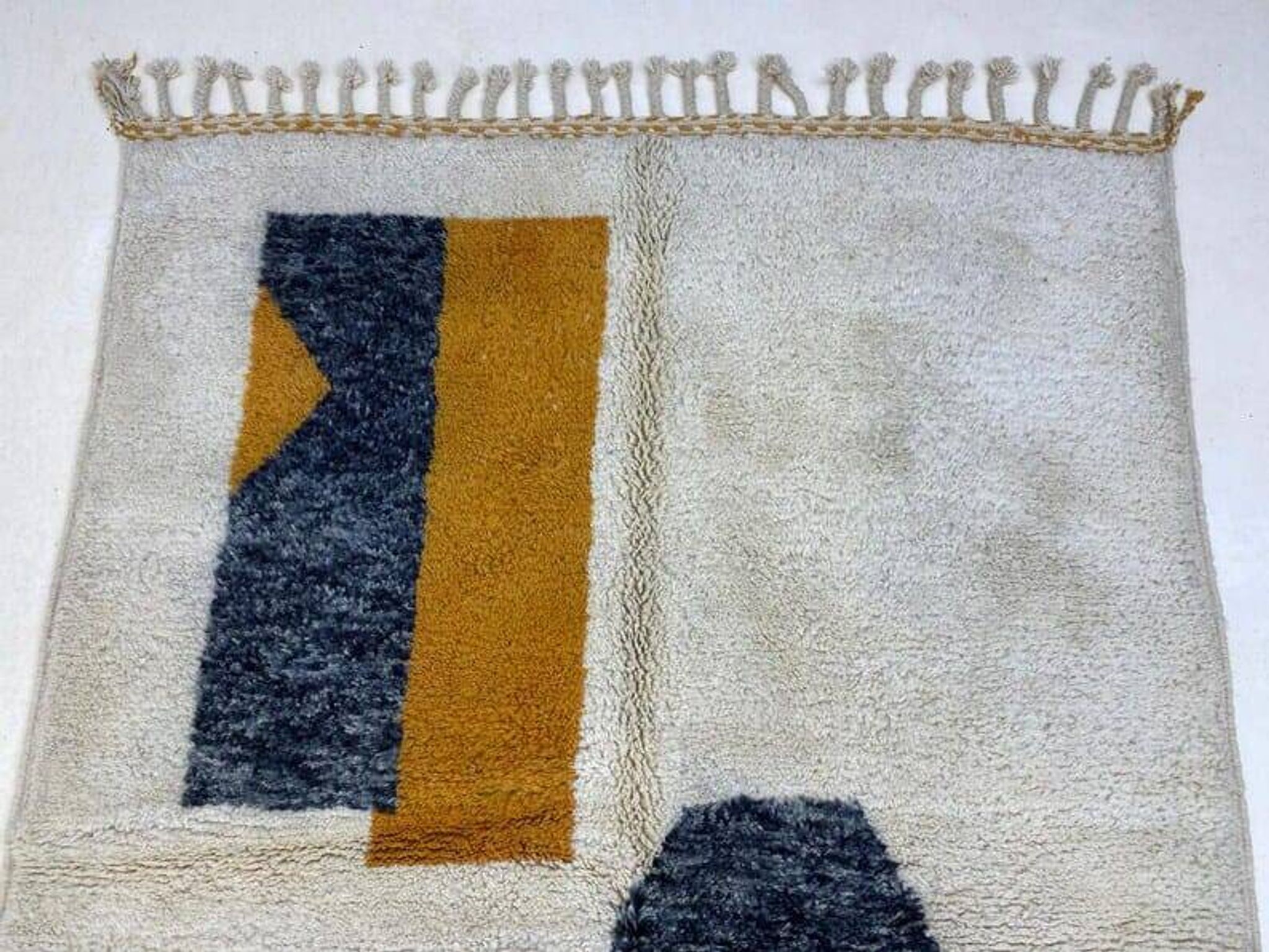 Tapis en laine pure fait main traditionnelle tissé main taille 2/3 m