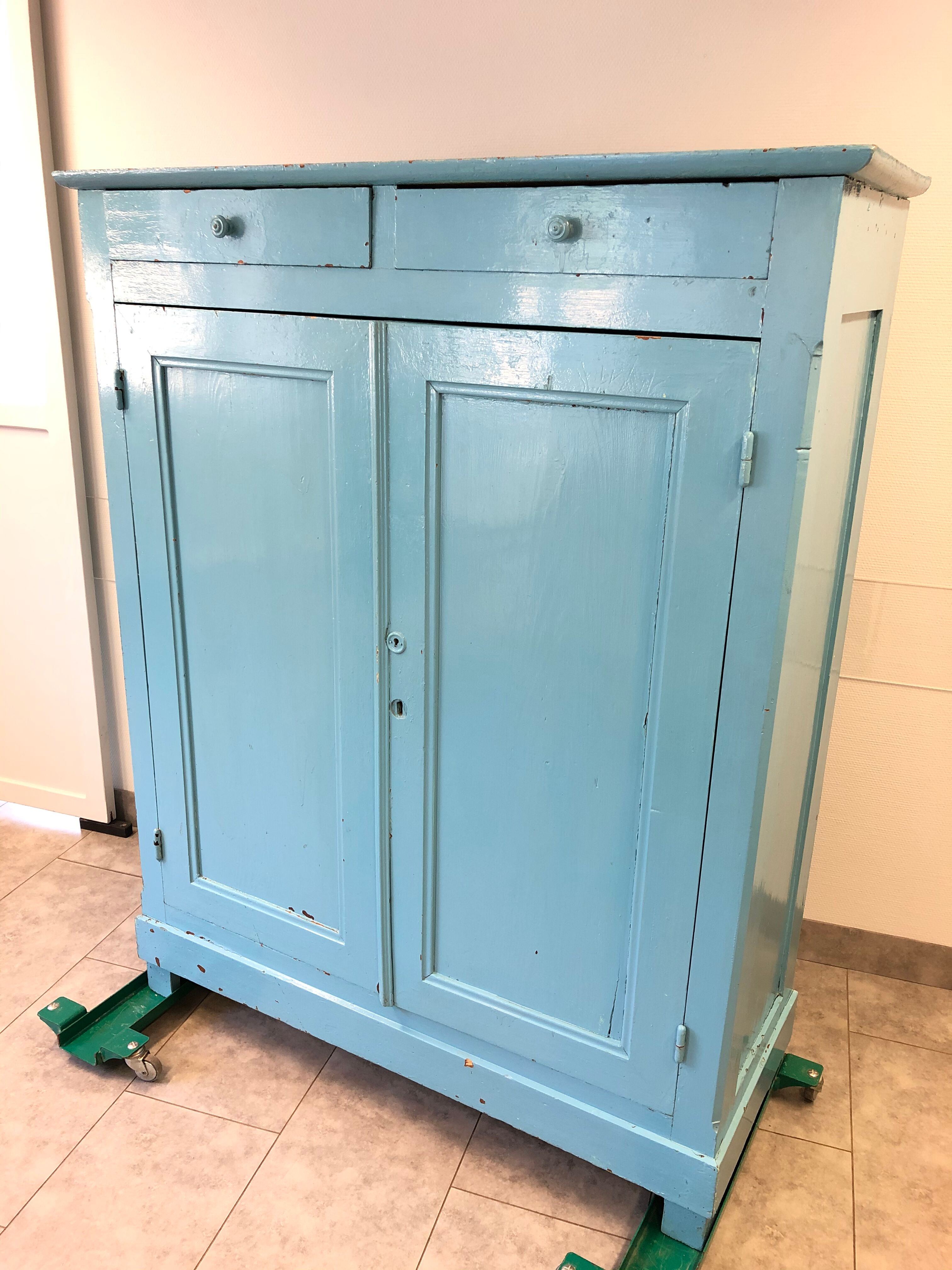 Parisian buffet high patinated