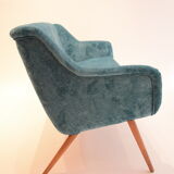 Seat 50's blue duck