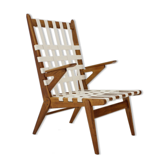 Fauteuil oak des années 1960 par Krásna Jizba Tchécoslovaquie