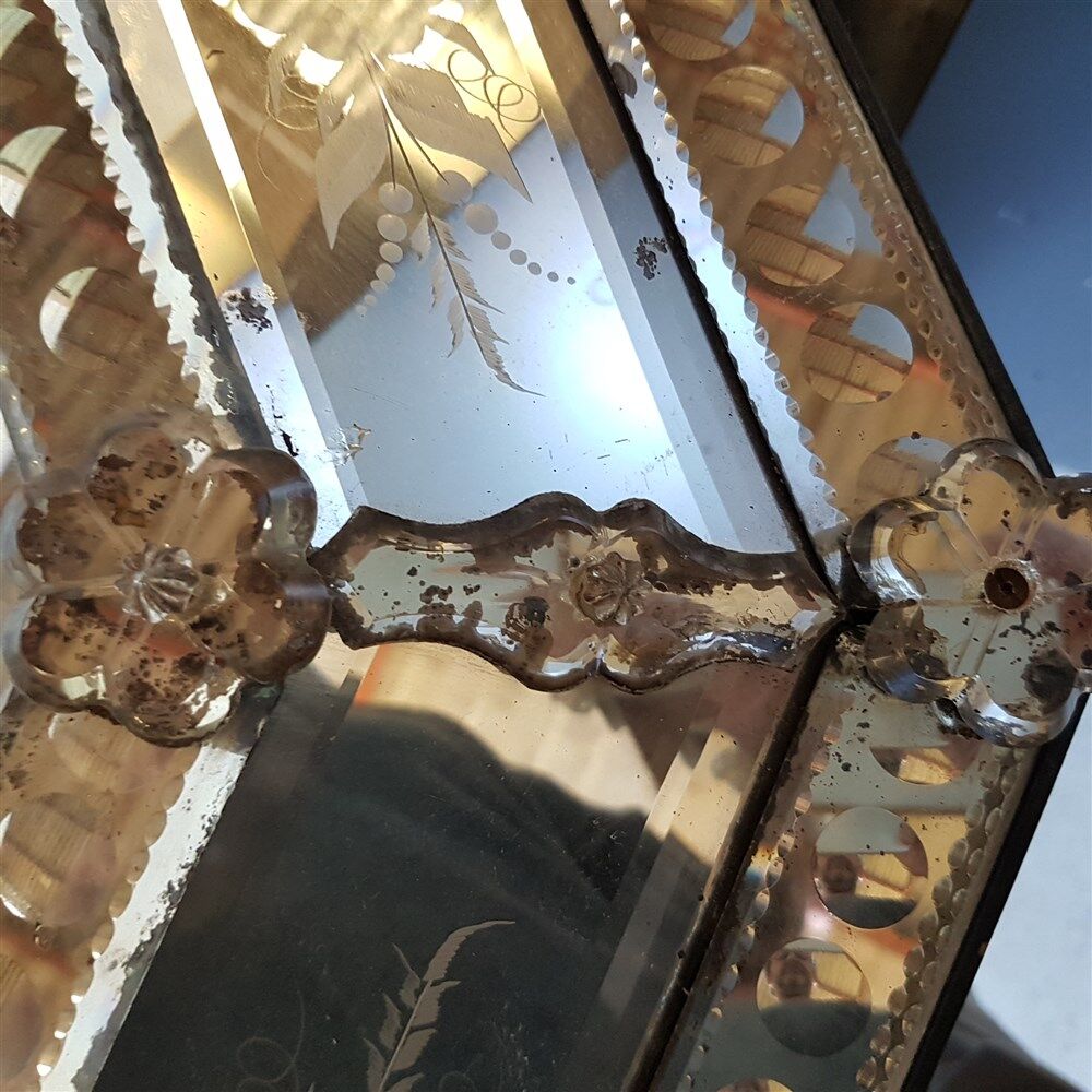 Venitian mirror - 118x72cm