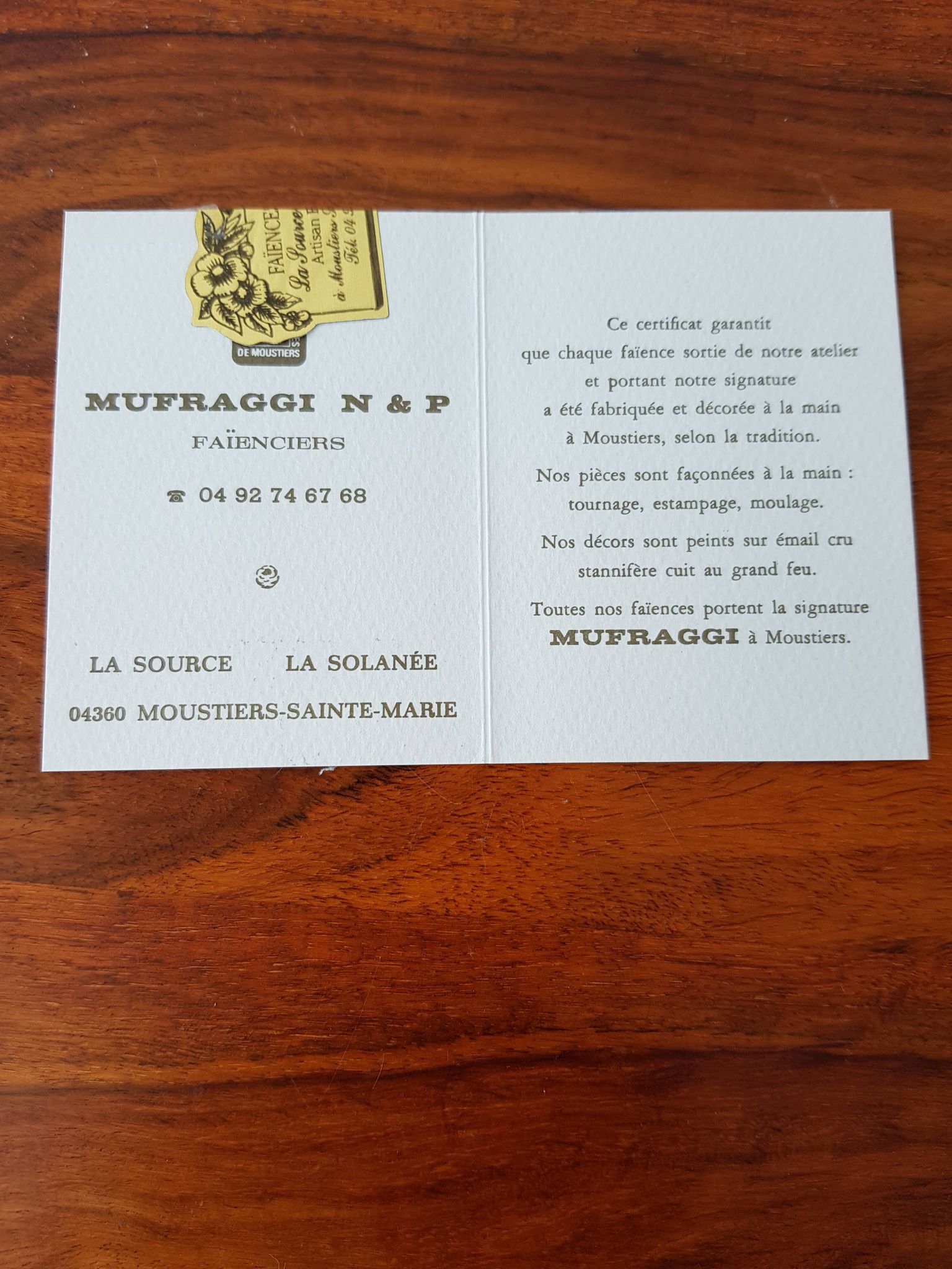 Vase signé Moustier