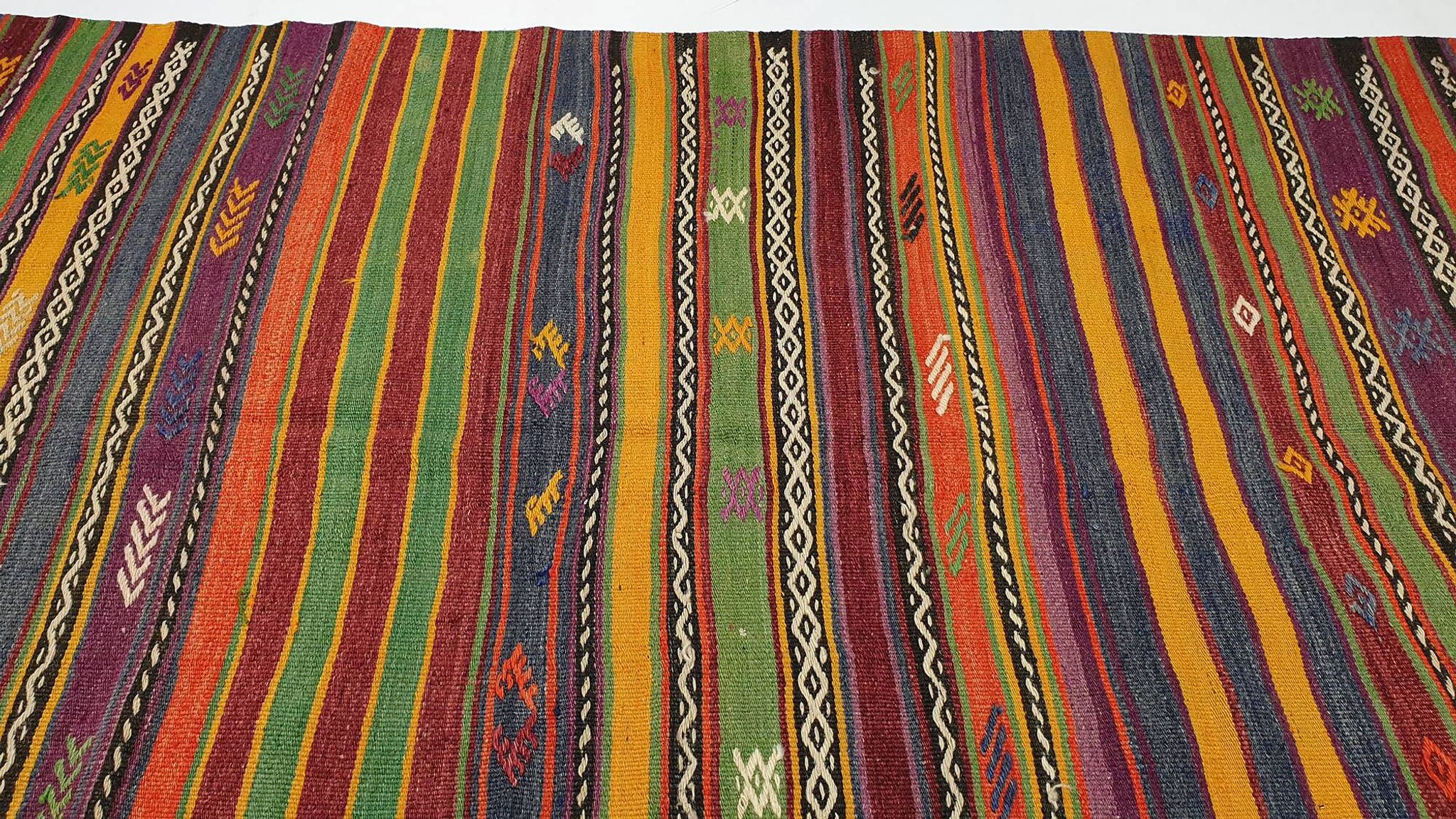 Turkish Kilim, 214x135 cm