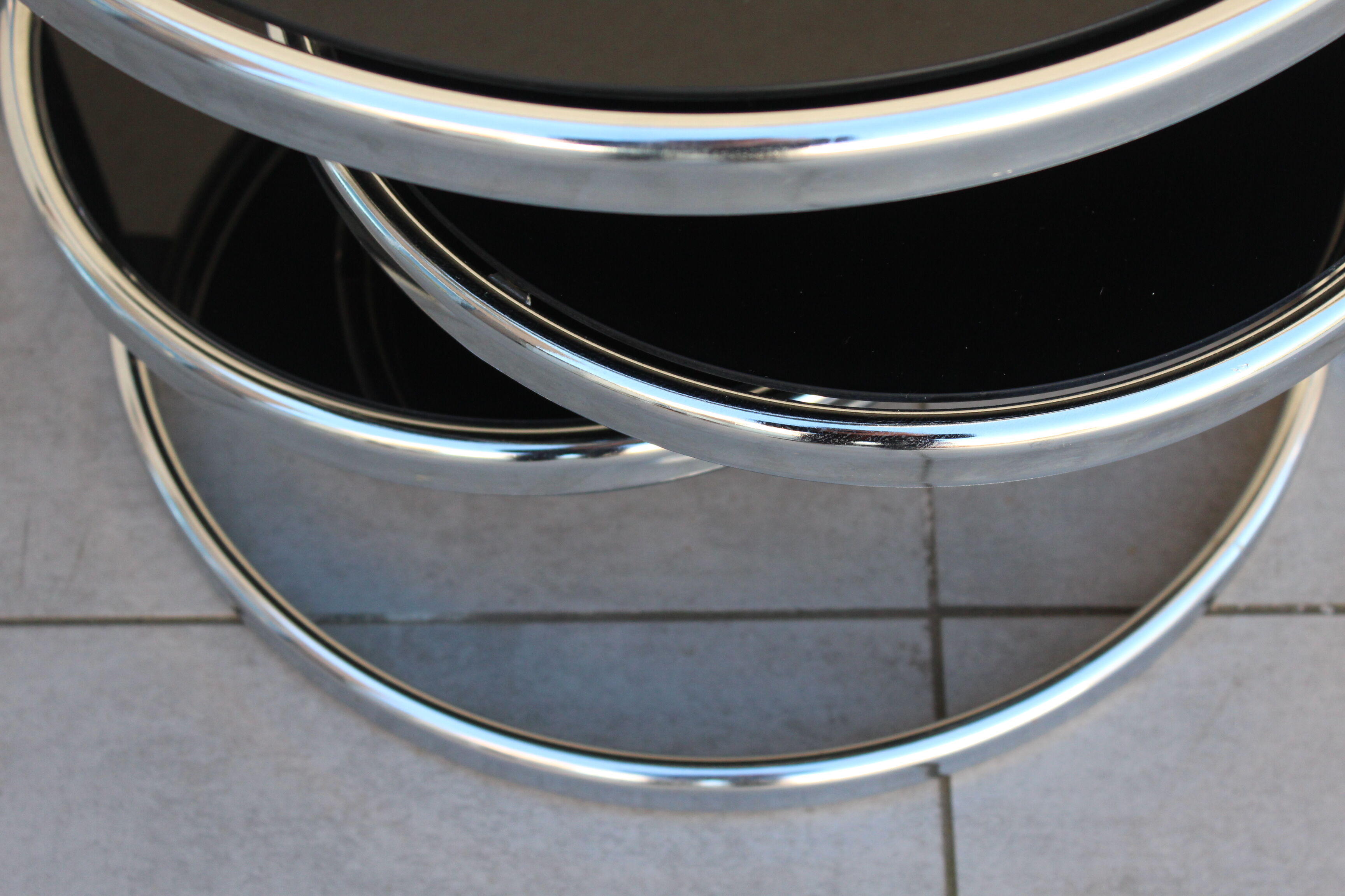 GLASS COFFEE TABLE, SWIVEL LEITMOTIV LOUNGE TABLE, design