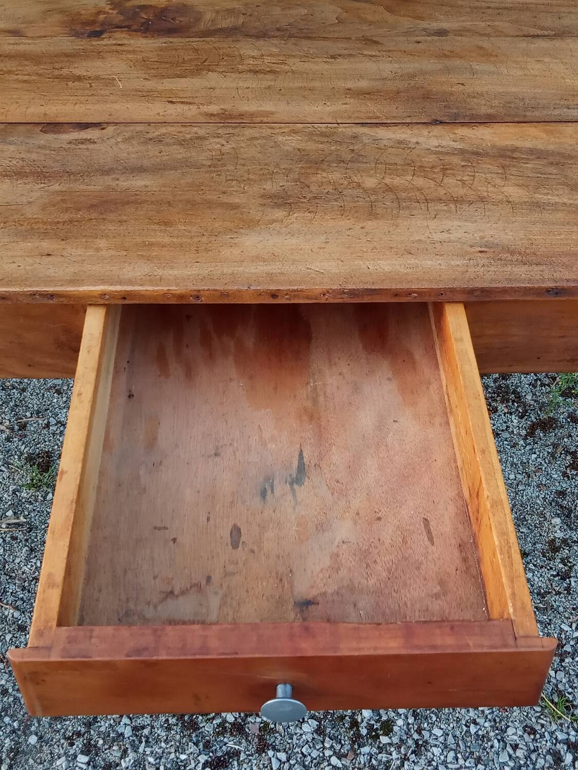 Farmhouse table for 4/6 people