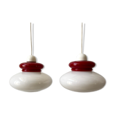 Duo of suspensions in white and red opaline 50s