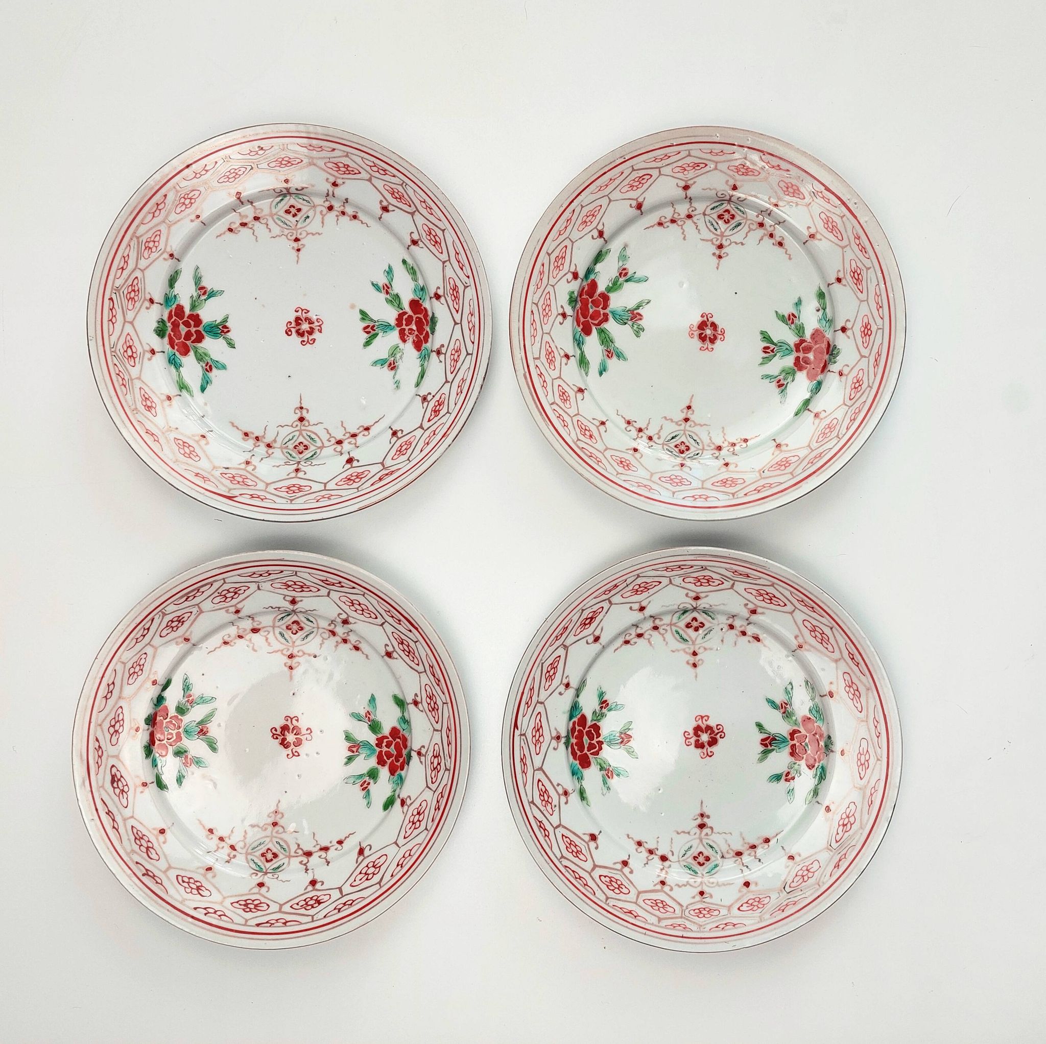Set of 4 antique Arita porcelain plates