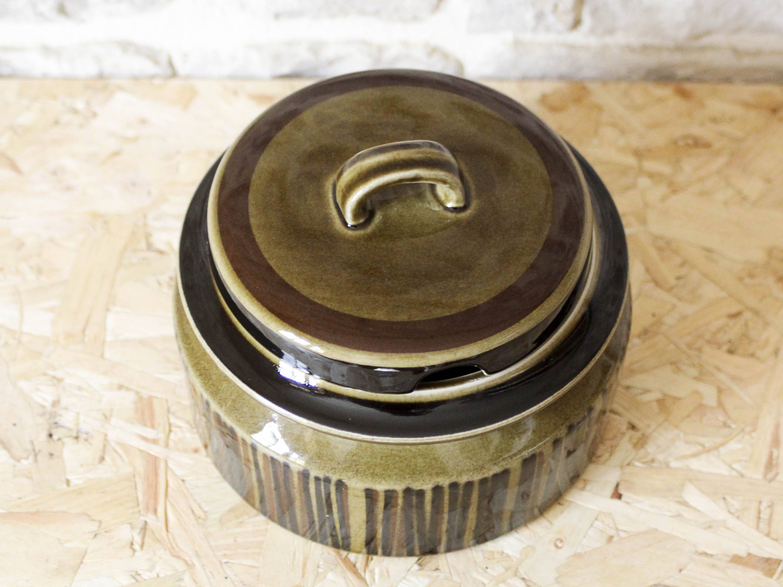 Kosmos series ceramic soup tureen by Arabia Finland