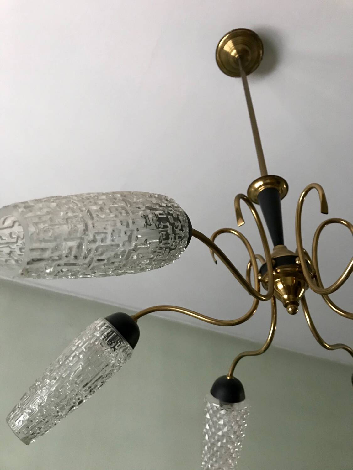Vintage tulip pendant light