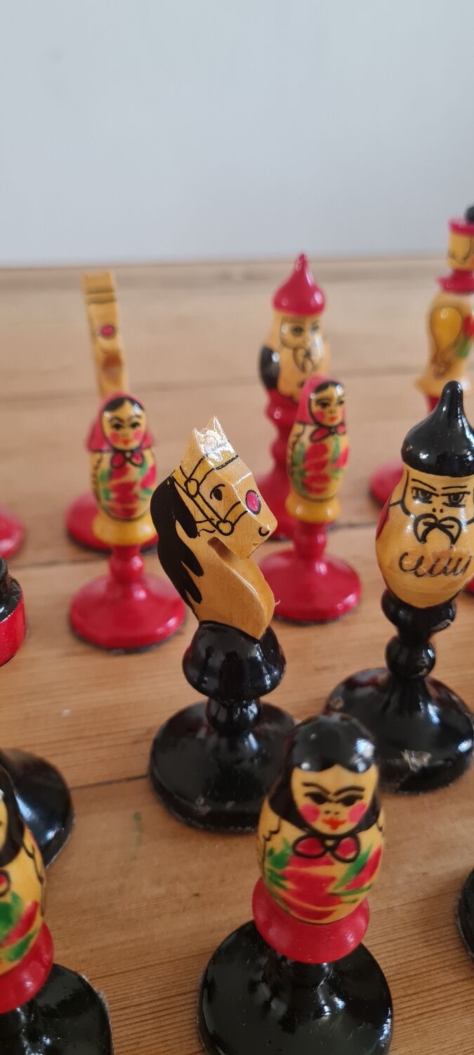 Jeu d'échec russe matryoshka