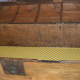 Cantine militaire en bois