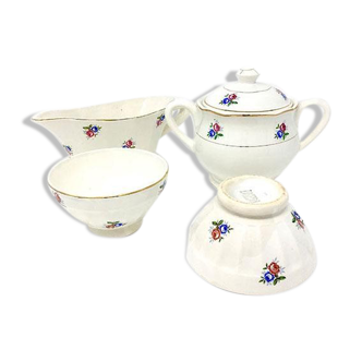 Flower ceramic tea service