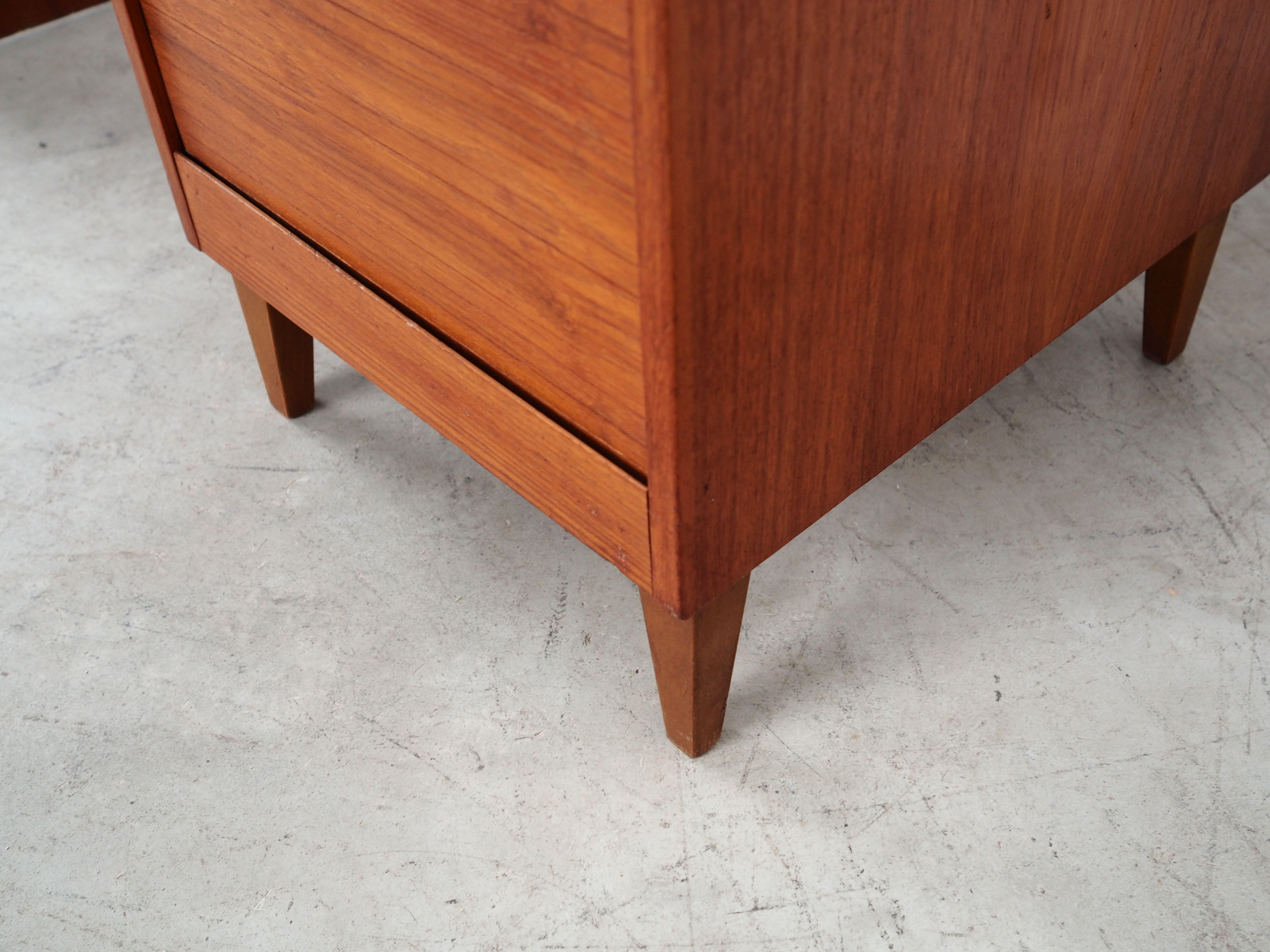 Bureau en teck, design danois, années 1960, production: Danemark