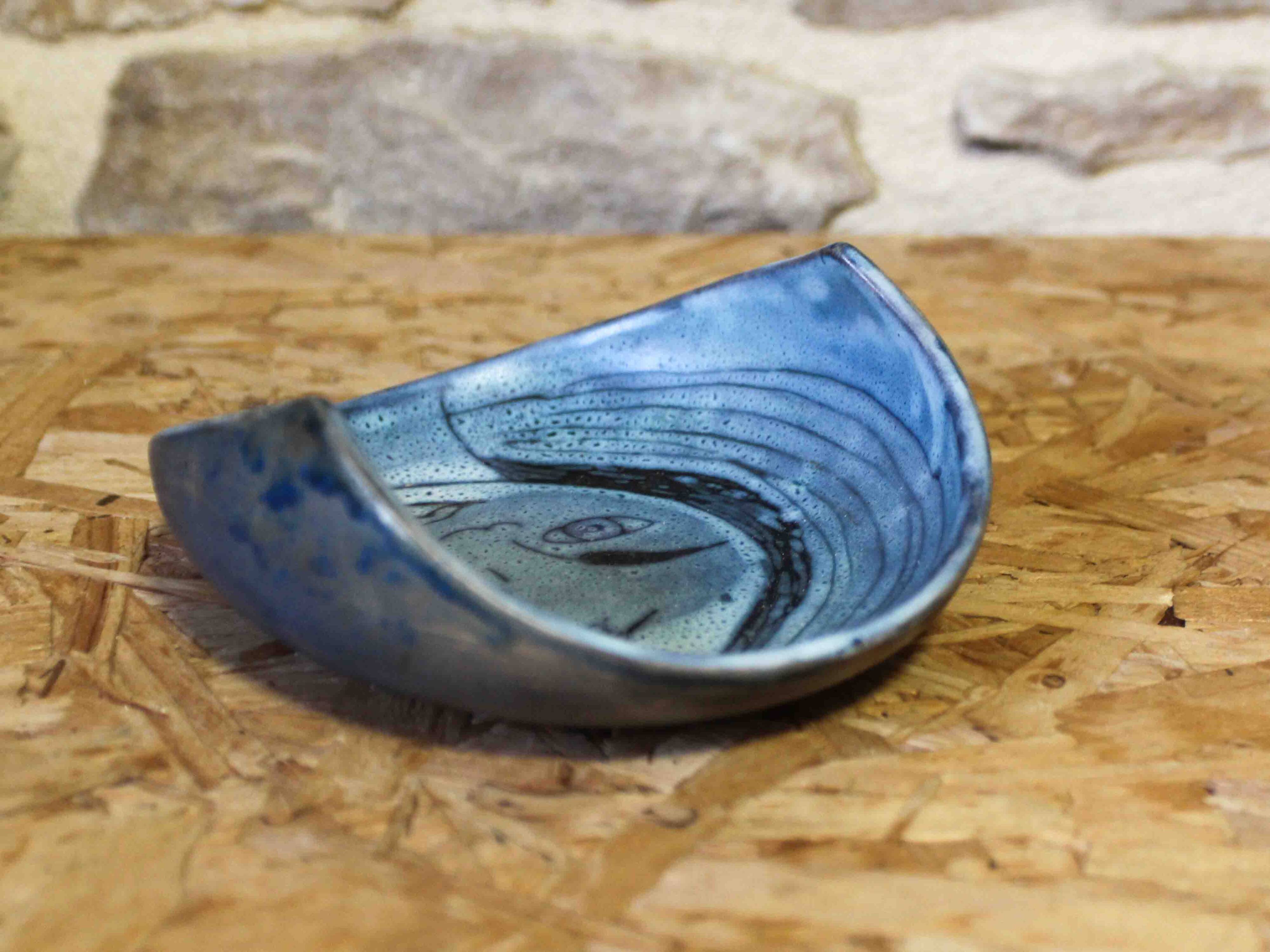 Ceramic catchall with face design