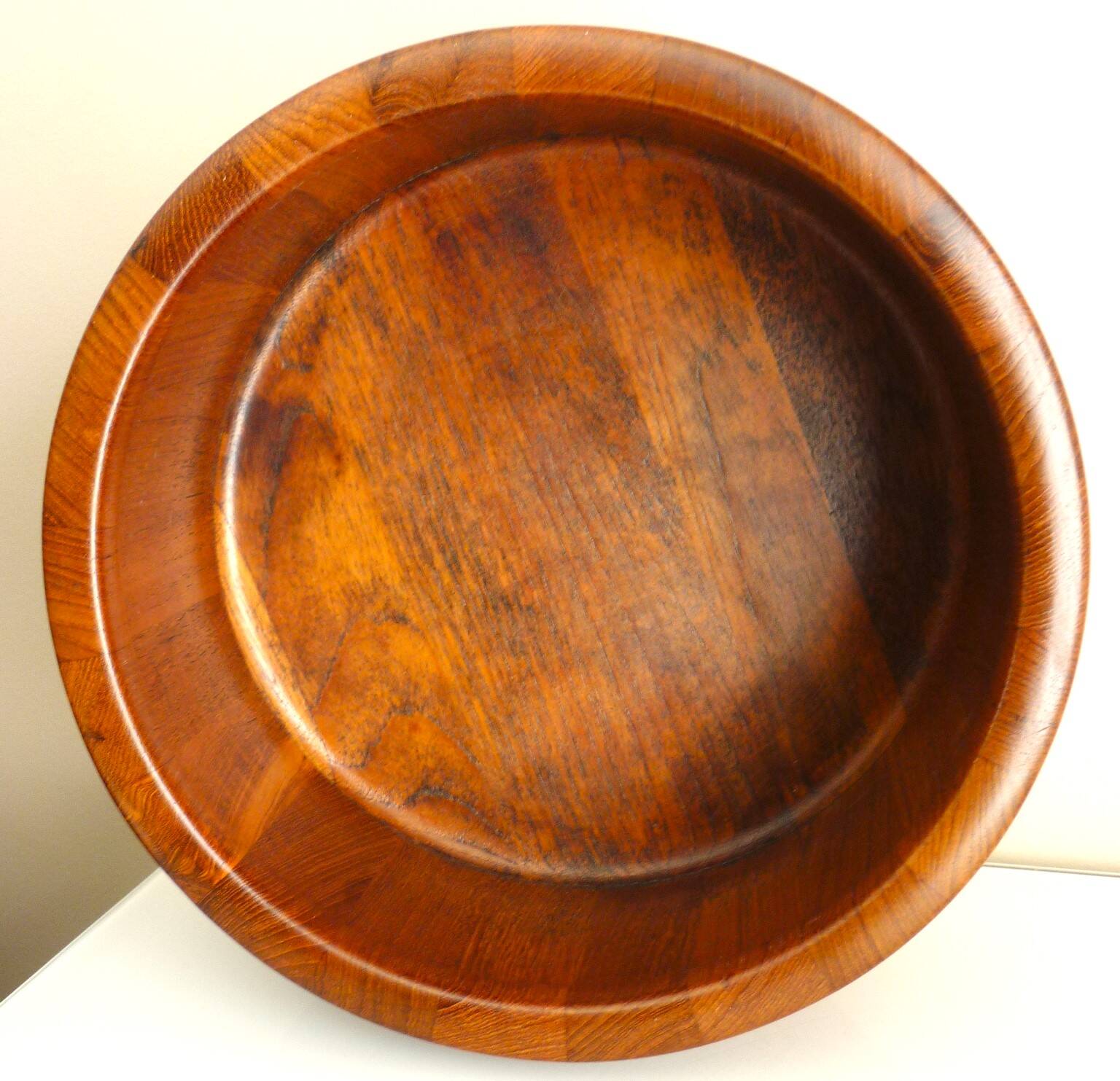 Dish, fruit dish, Scandinavian design, teak, R. Nissen Denmark 60s/70s