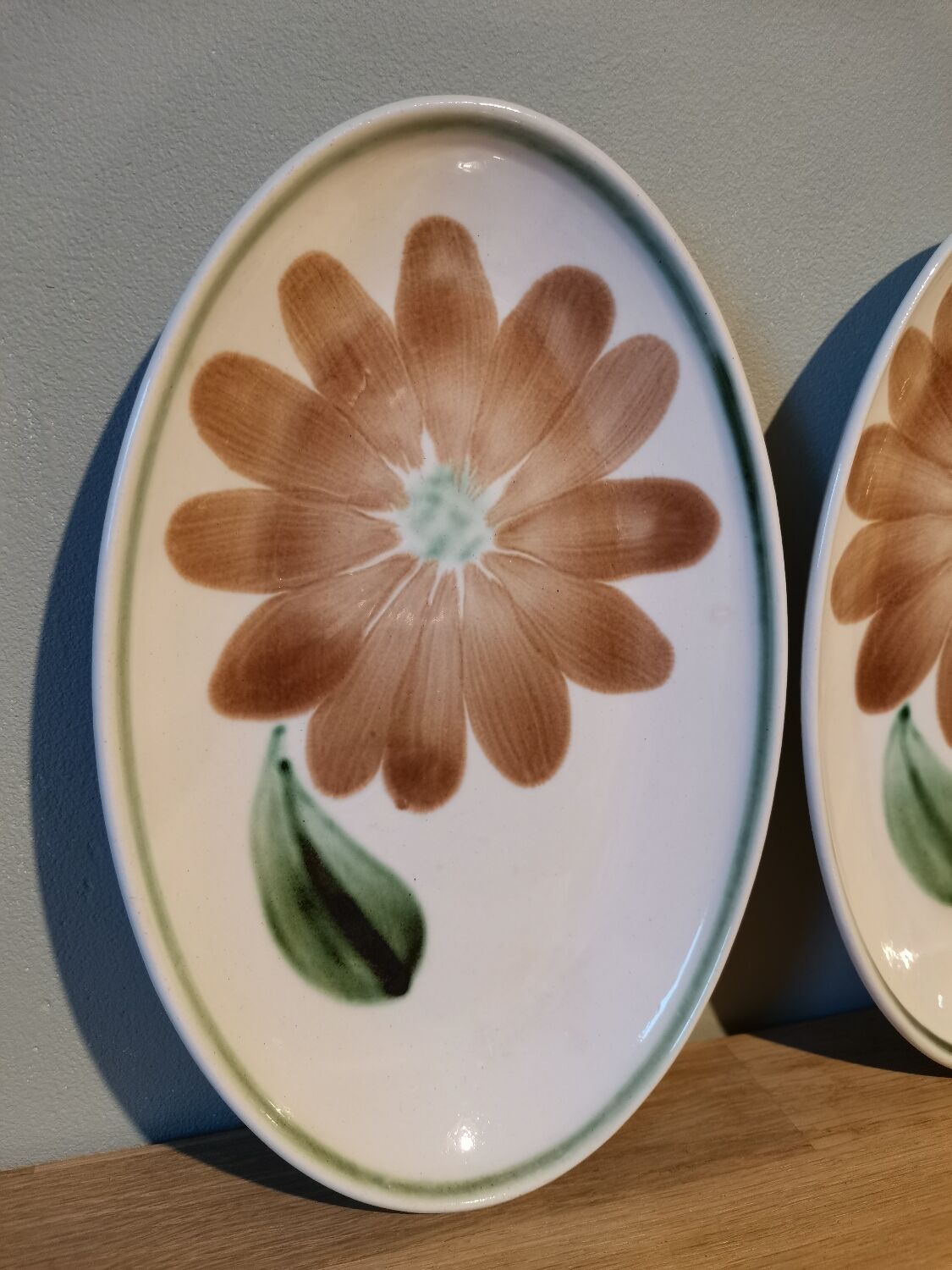 Set of 2 vintage oval plate ravioli with flower motif Moulin des Loups France