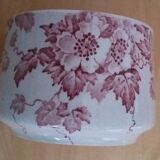 Earthenware mug with Hawthorn decor