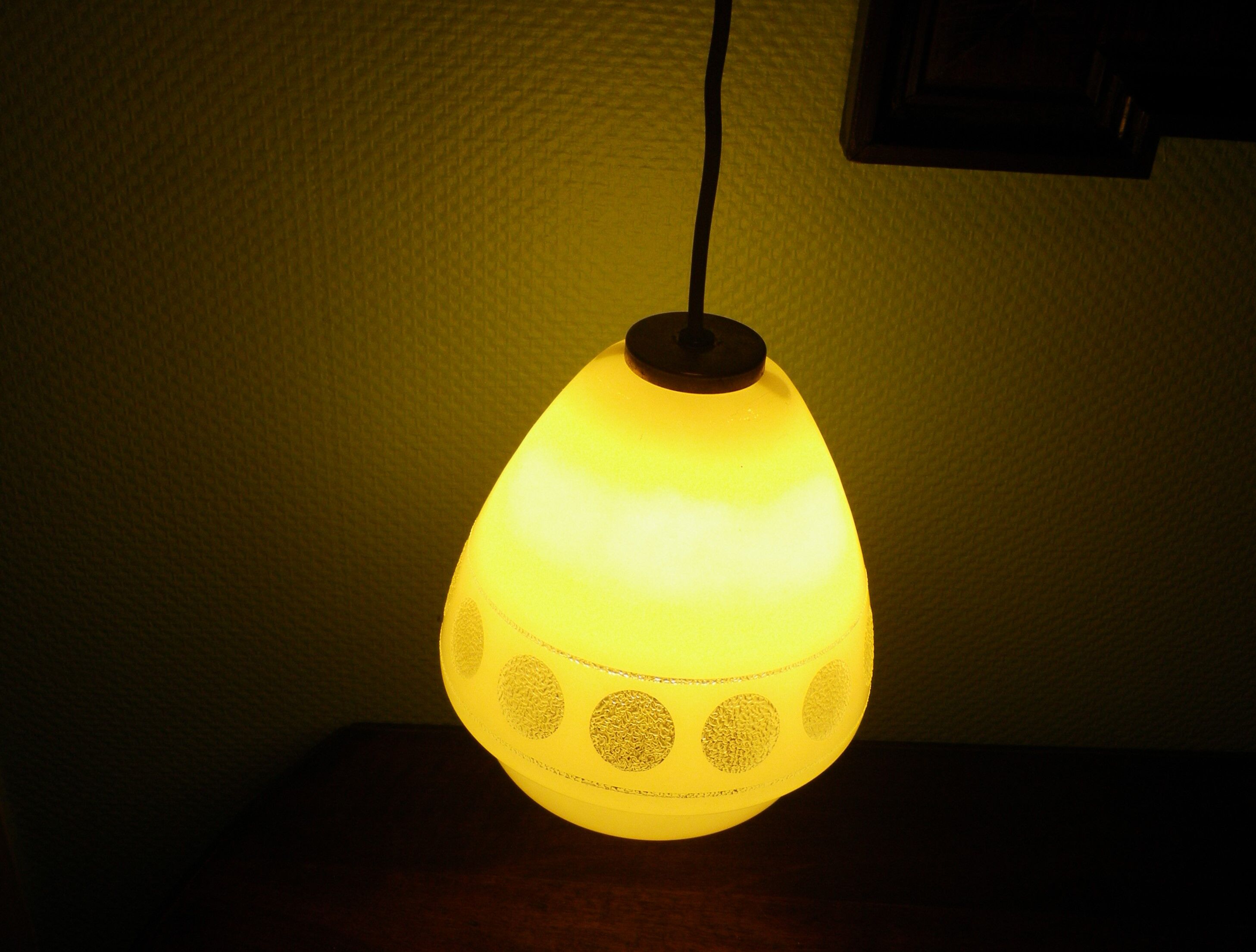 Space age style pendant lamp in opaque glass and granite