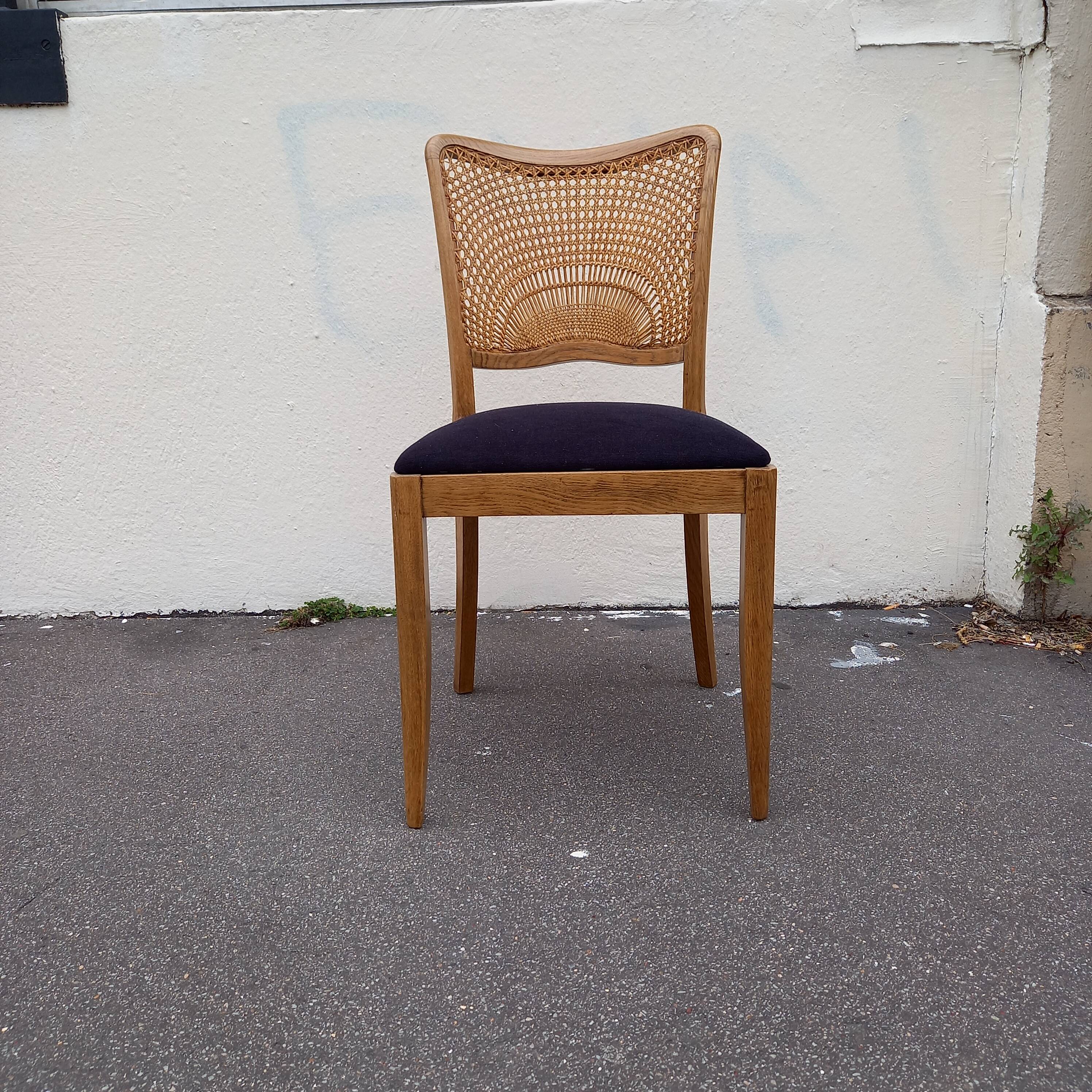 Pair of chairs fan back