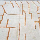 Handwoven natural wool rug, size 1.4/2.6 m.