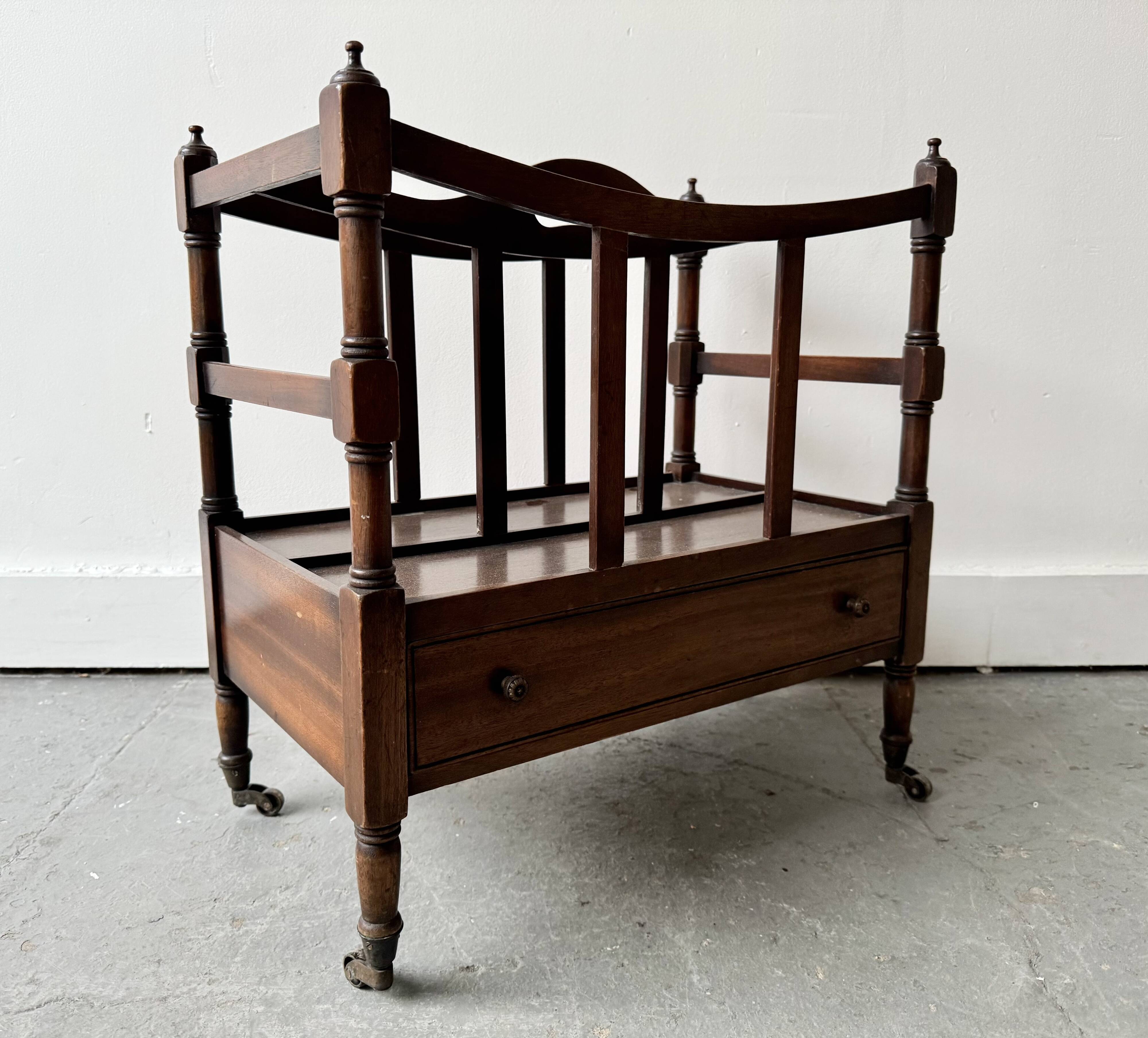Canterbury Newspaper Magazine Rack