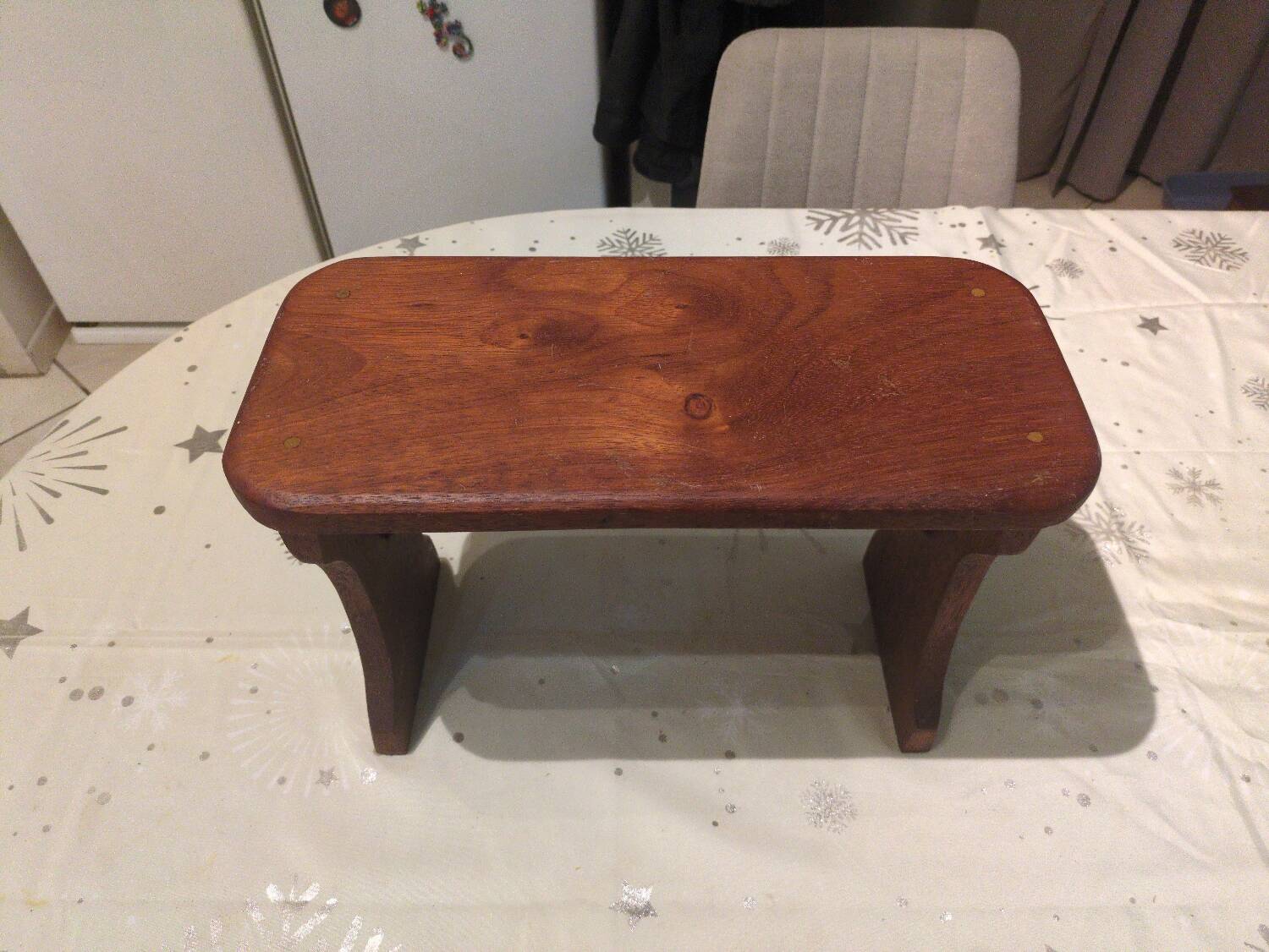 Mini teak bench