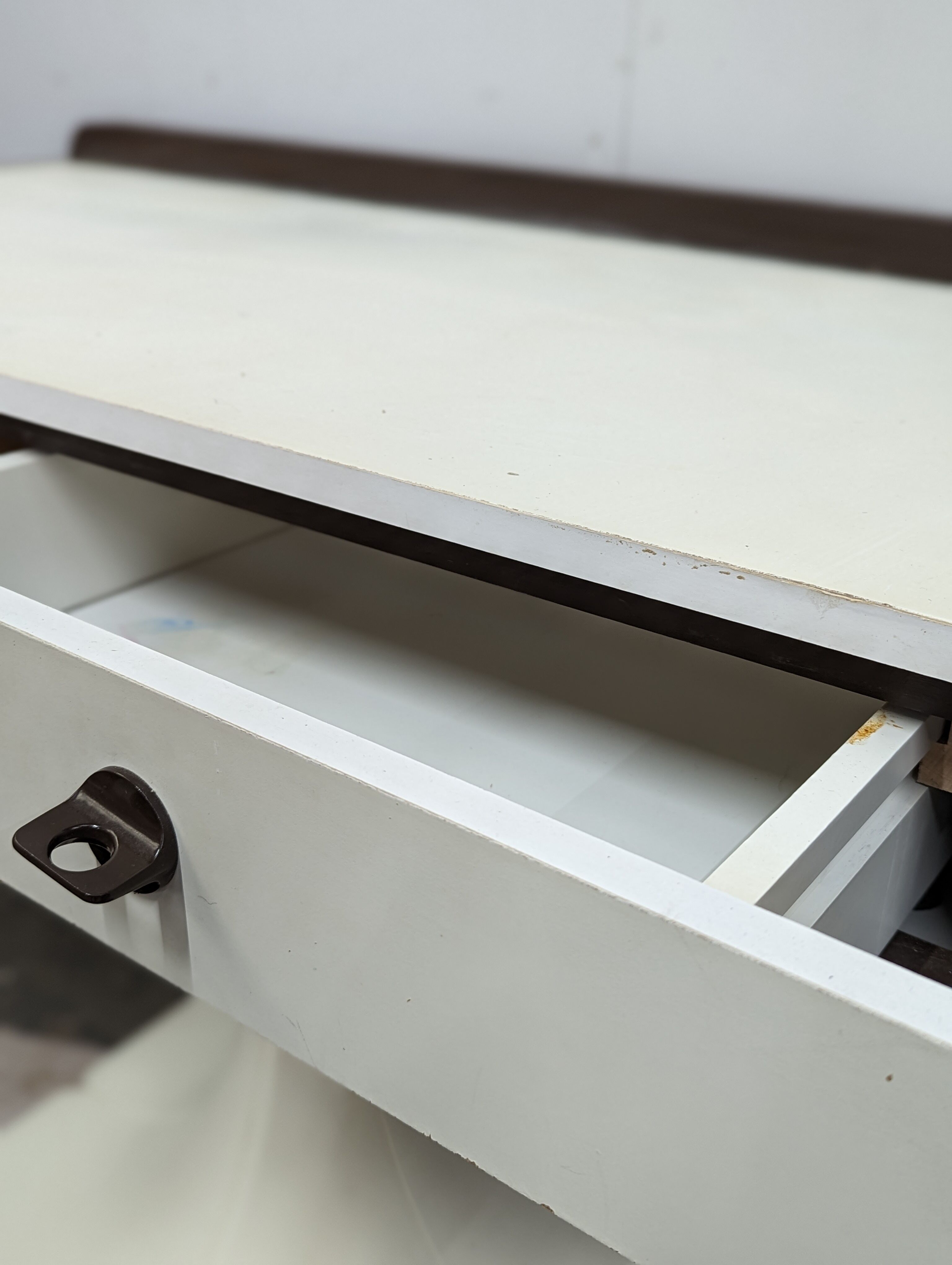 Dressing table foot tulip 70s