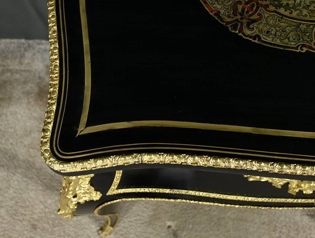 Worker in Blackened Pear Tree, Napoleonic III Era – Mid 19th Century