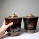 Duo de pots artisanaux en grès japonisants Studio Poterie signés, 1980-90