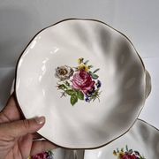 Assiettes creuses Salins