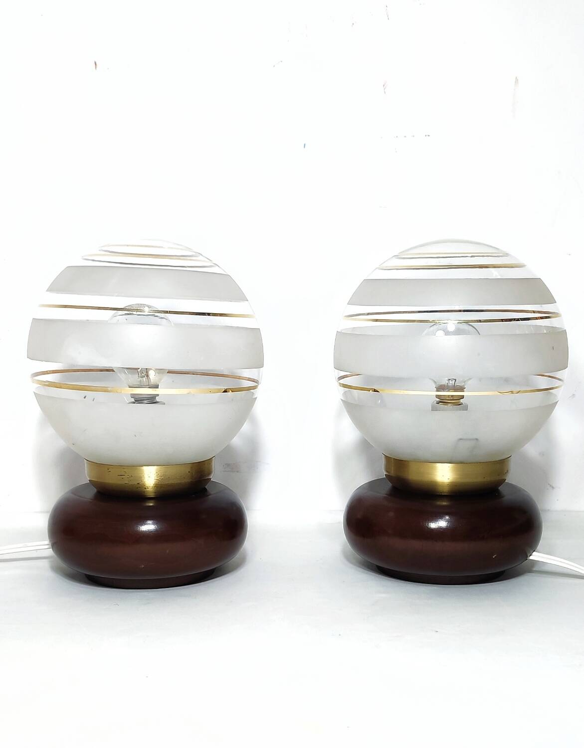 Par de lámparas de mesa. España, 1970s.