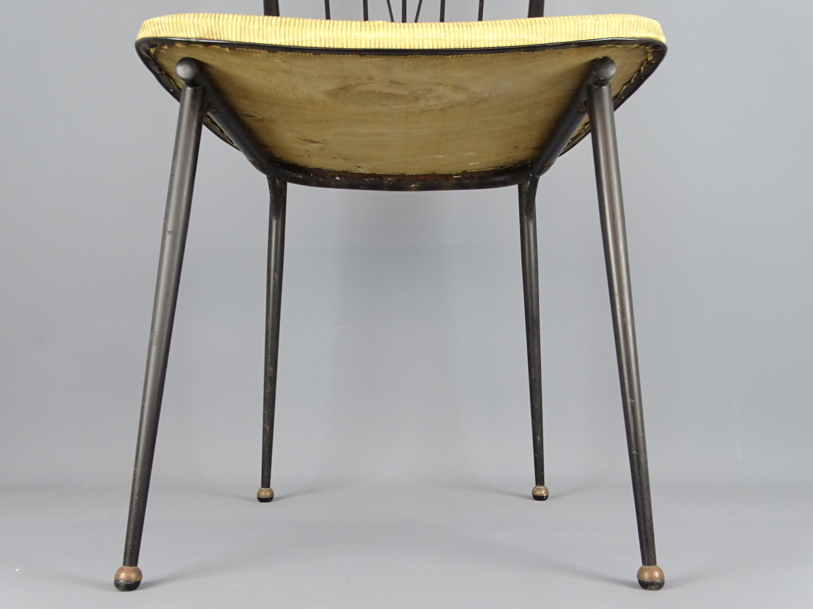 Set of 6 vintage chairs by Colette Gueden