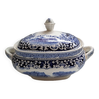 Vintage tureen