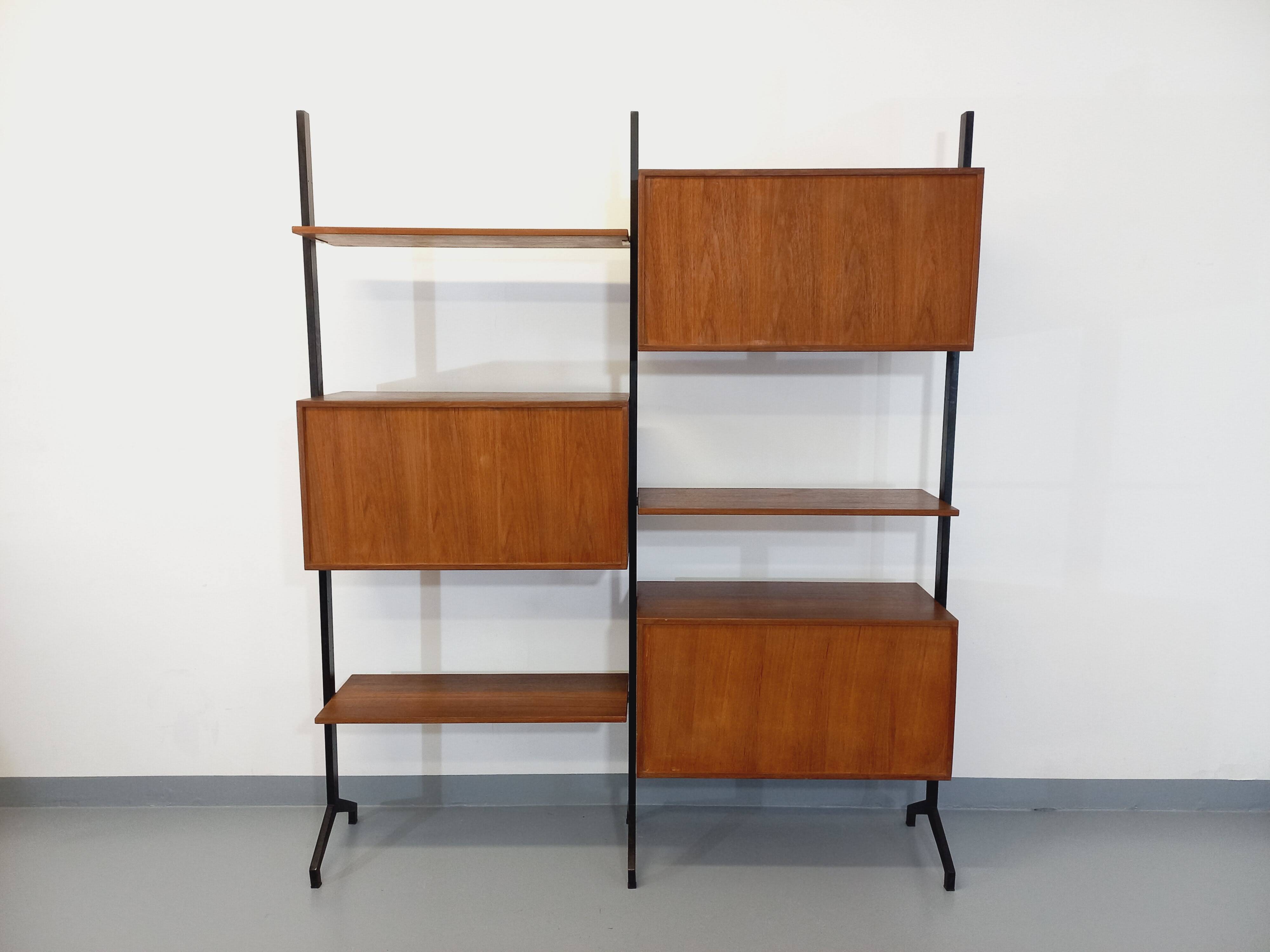 Italian bookcase vintage modular double shelf in teak and metal from the 60s