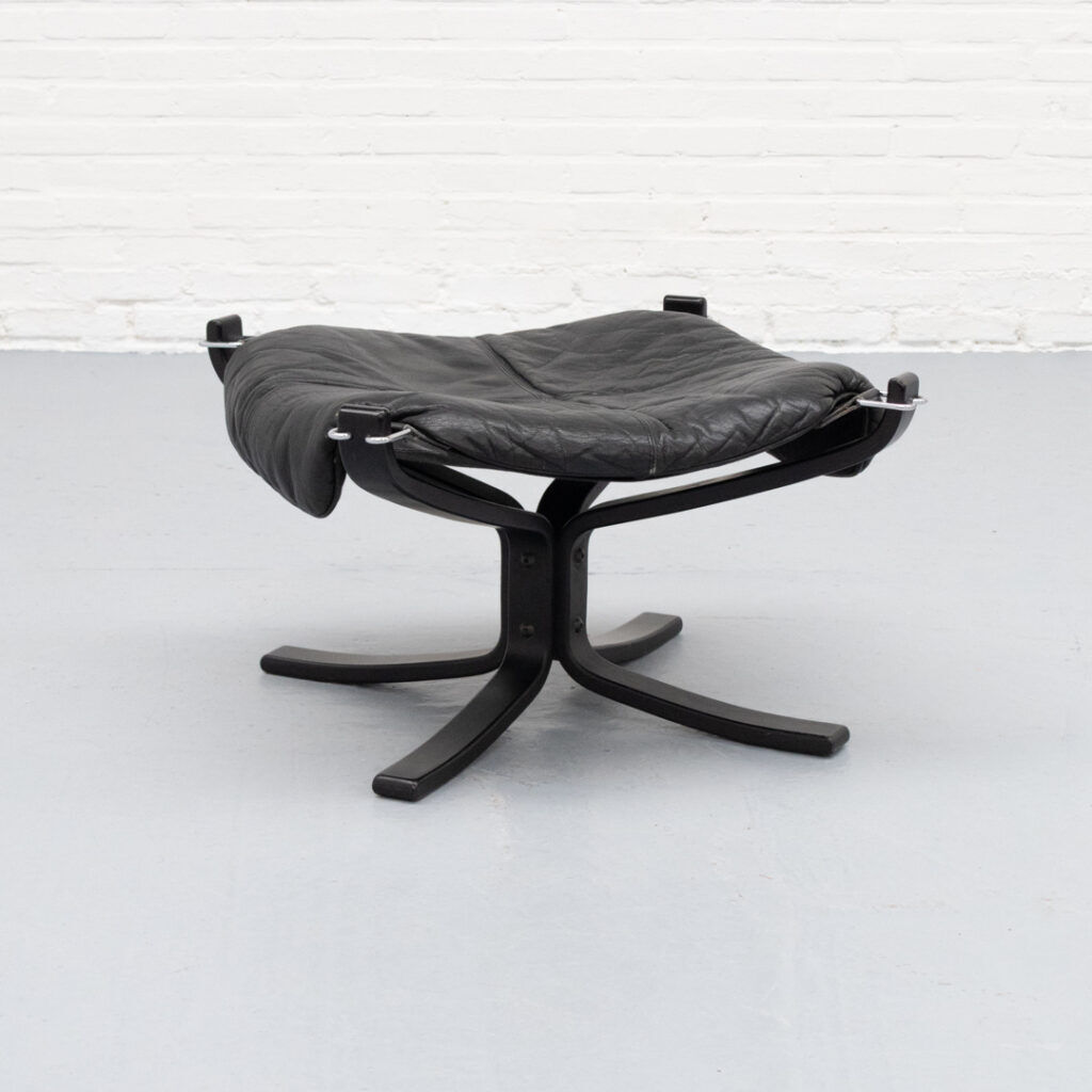 Sigurd Ressel Falcon Ottoman 1970s