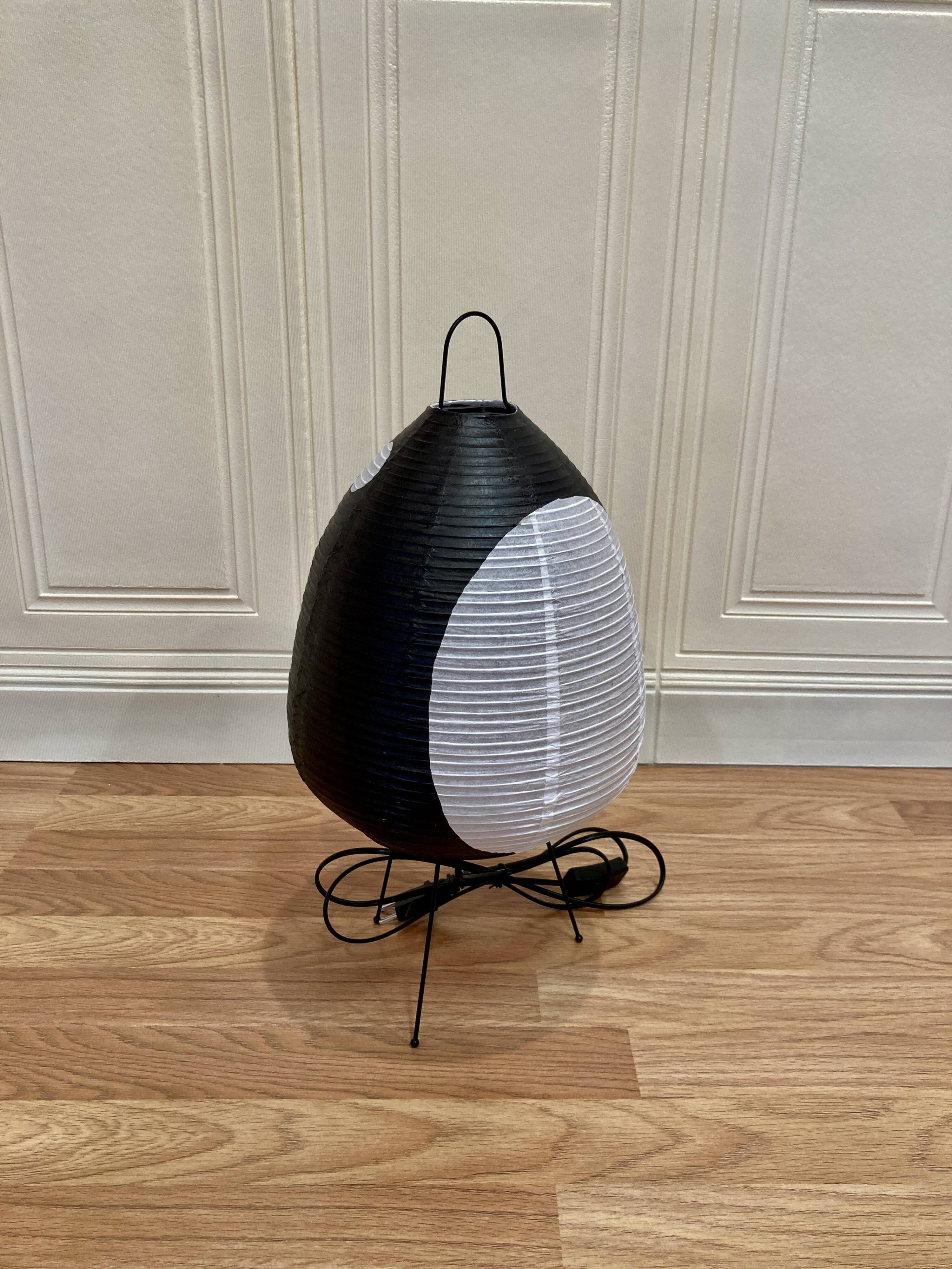 Trio de lampes en papier et métal