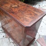 Commode style Louis Philippe en noyer